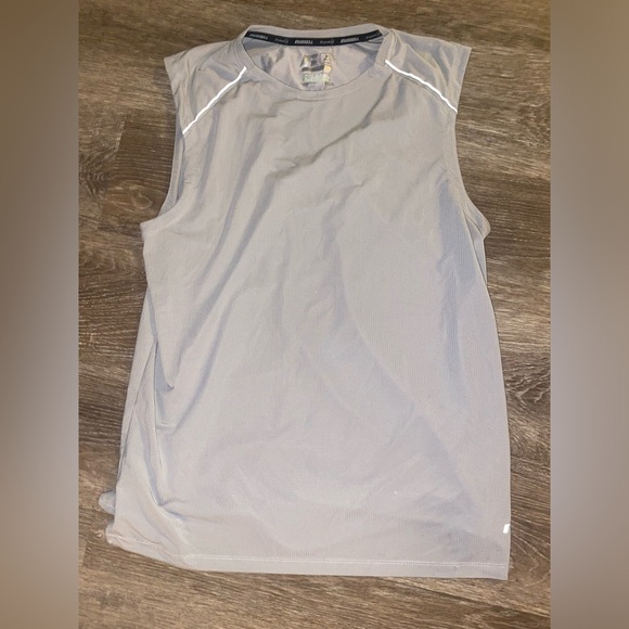 Russell tank - Picture 1 of 2